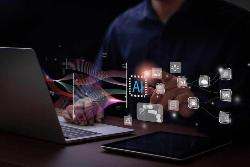 Prompt Engineer: Ausbildung, Gehalt und Jobchancen 1 ein prompt engineer arbeitet am laptop